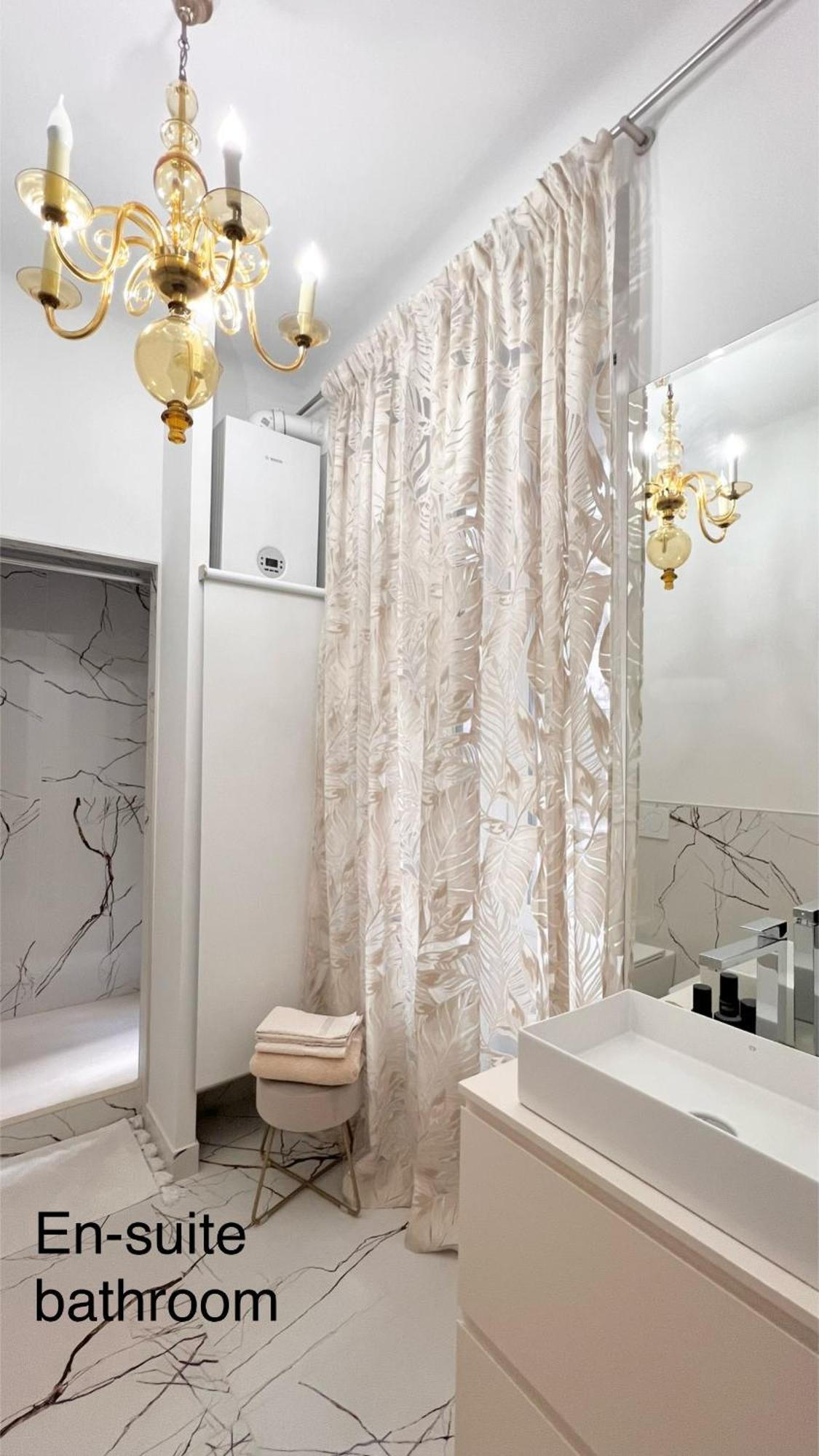 3bdr In The Heart Of Appartamento *