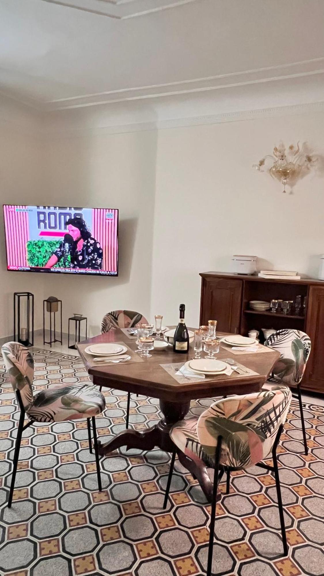 3bdr In The Heart Of Appartamento
